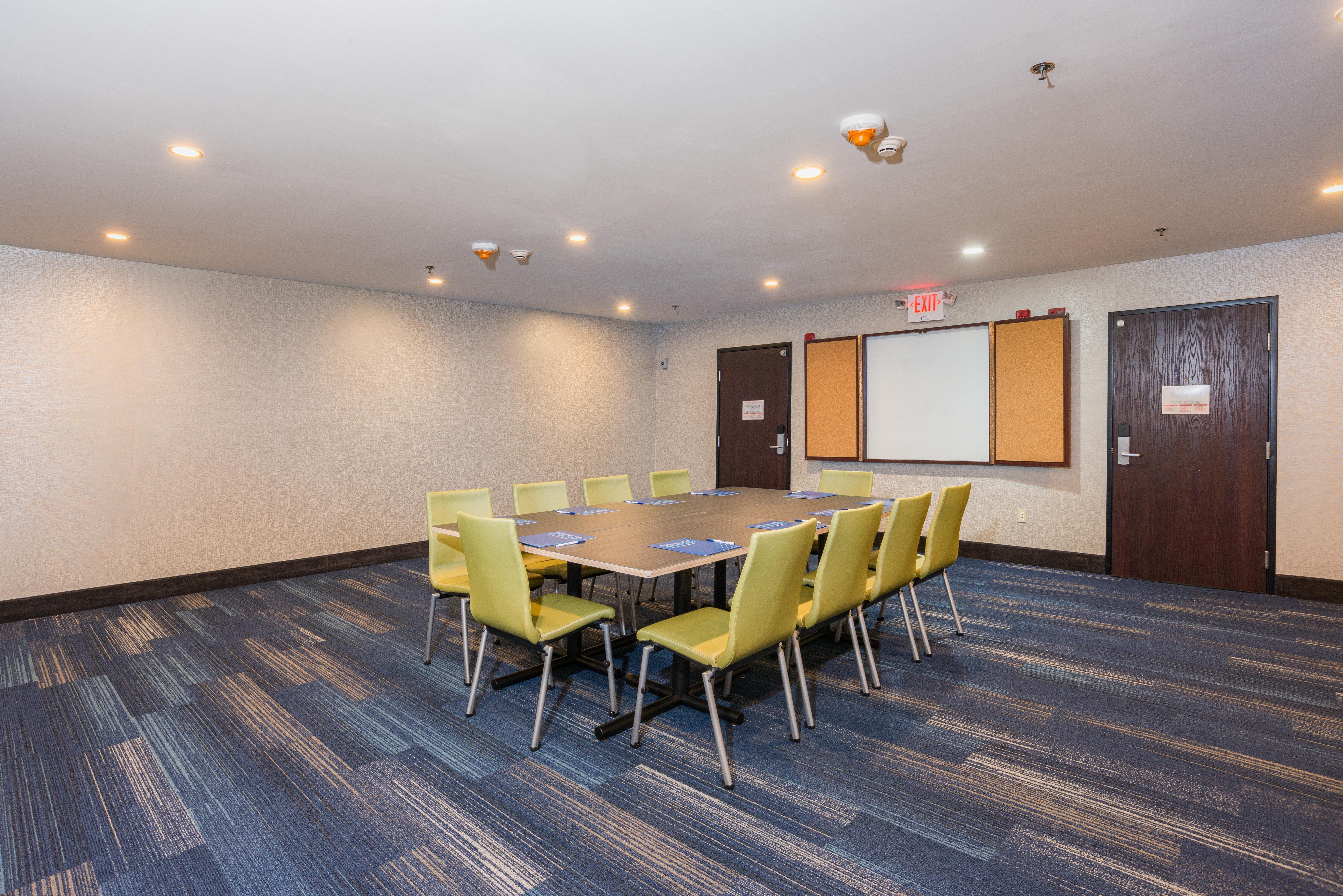 Holiday Inn Express Hotel & Suites Swansea By Ihg Kültér fotó