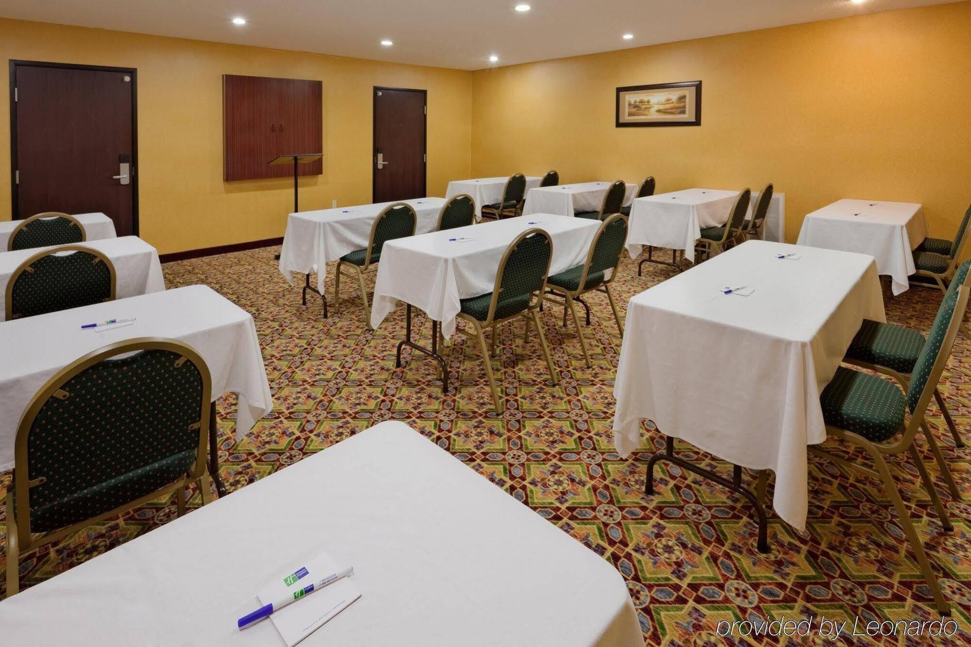 Holiday Inn Express Hotel & Suites Swansea By Ihg Kültér fotó