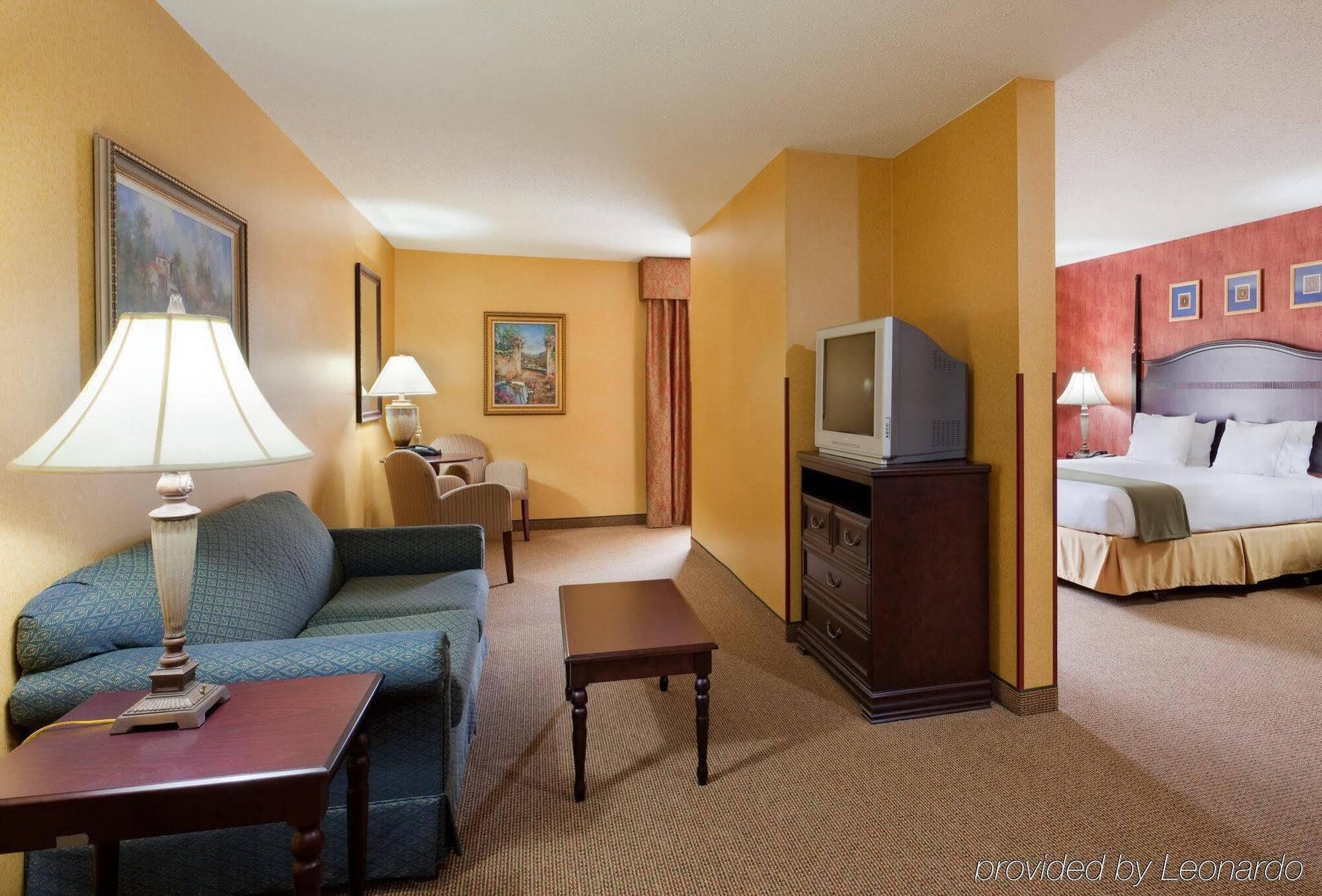 Holiday Inn Express Hotel & Suites Swansea By Ihg Kültér fotó